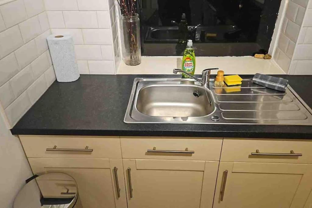 Period Sea View Flat In Hastings Apartment Екстериор снимка